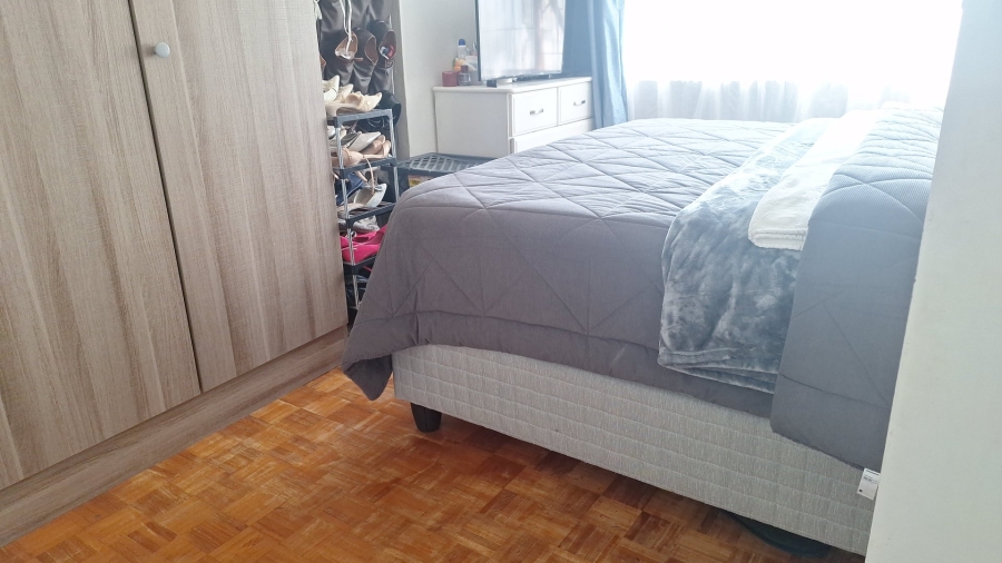 5 Bedroom Property for Sale in Retreat Western Cape